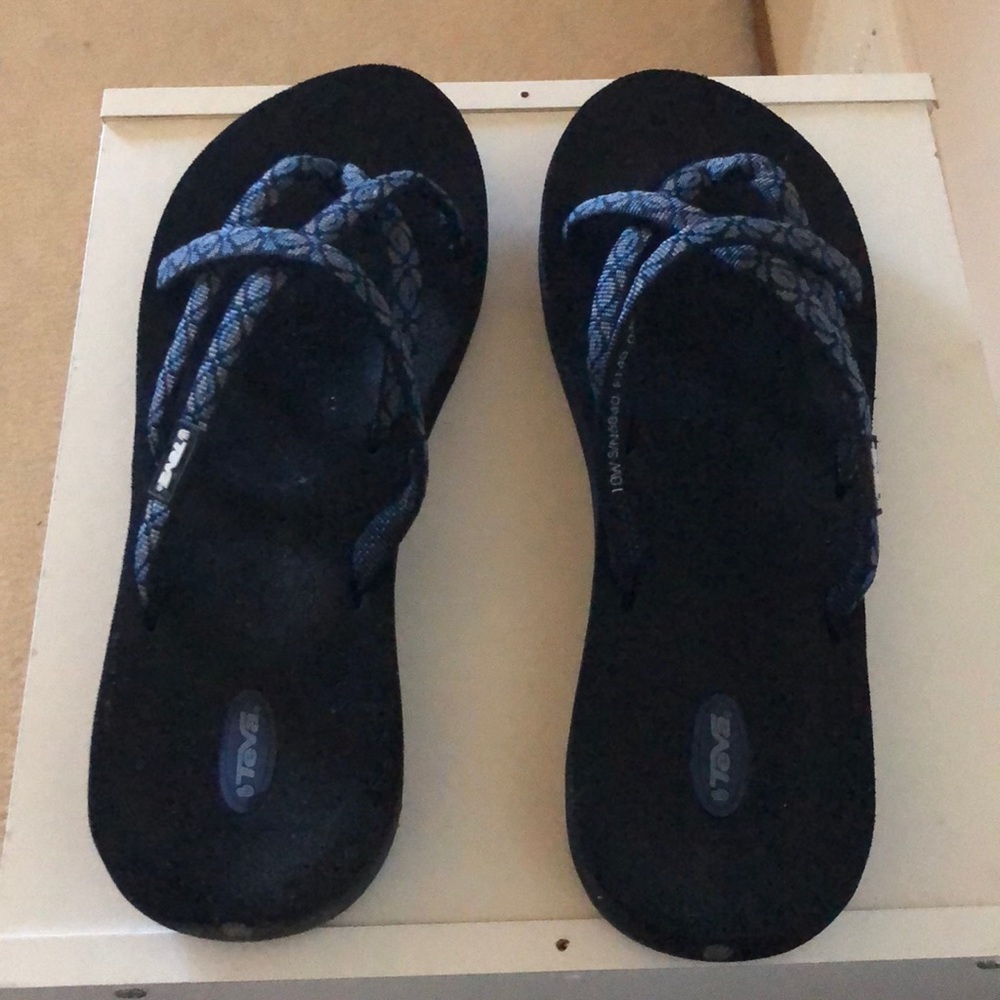 Teva sandal women size 9